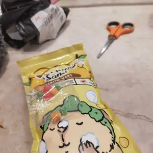 Hamtoro /Hamster Bathing Sand / Pasir Mandi Hamster / Pasir Wangi Bebas Debu / EXTRA Bunga Kering!