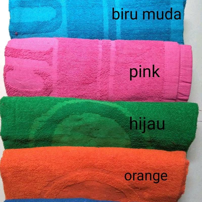 handuk polos handuk harian  kotak kotak besar 70x140 6