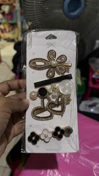 Product Review of Jepit Rambut Set 5 In 1 Pita Pearl Flower Love Hair Clip Fashion Wanita Korean Style Clip One Set Hiasan Rambut Aesthetic from T**🐶 0