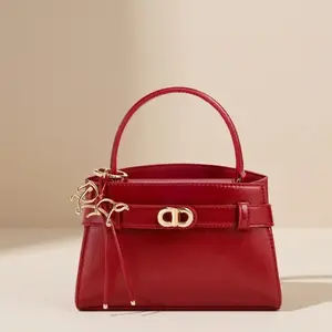 Tas Metallic Buckle Aubrielle Top Handle Bag Kulit Wanita Jastipan.th