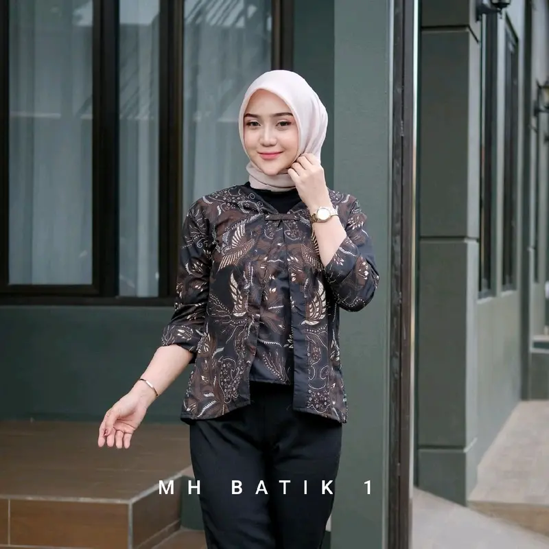 Atasan batik wanita murah M L XL XXL bahan polimikro 0