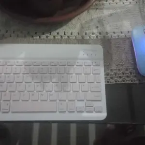 10 inch Wireless Bluetooth Keyboard Lightweight Portable For Appel Samsung Xiaomi iPhone Colorfull