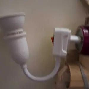 Fitting Lampu E27 Fleksibel Colok Listrik dengan Saklar ON OFF/Fitting Lampu Flexible E27 Over Colok On