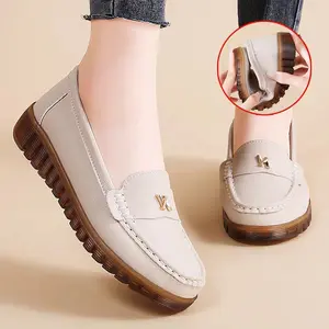 Shoecenter Sepatu Slip On Wanita Tipe 1204