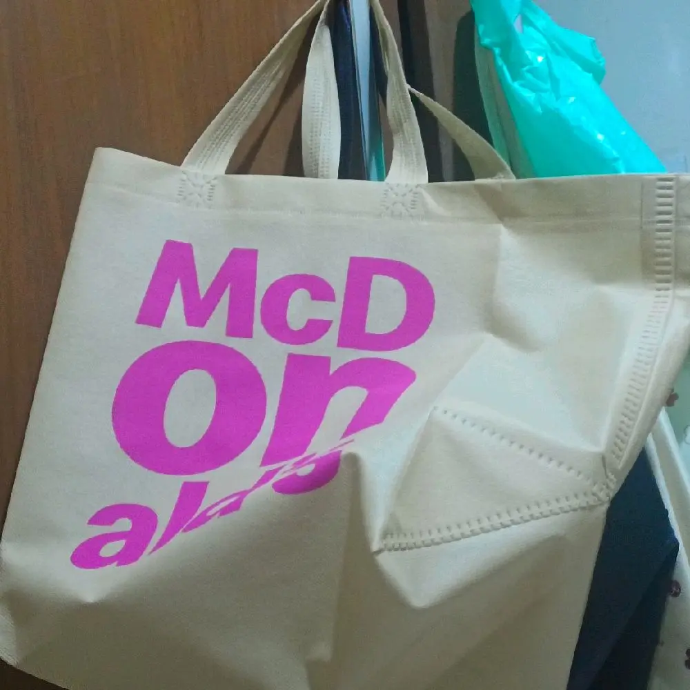 tote bag mcd orii masih baru dan mr diy