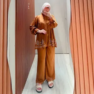 One Set Briela Rayon Twill Motif Bordir
