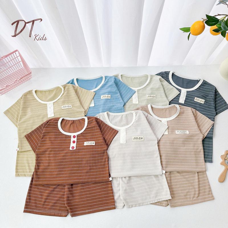 Combo 5 bộ quần áo cộc tay 3 cúc chất liệu tăm lụa Hàn cho bé trai bé gái cao cấp từ 5 Kg - 16 Kg có hỗ trợ mix Size