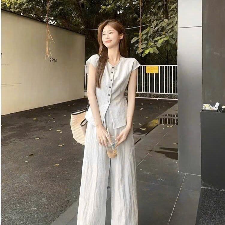 Sét bộ áo sát nách quần suông be cho nữ Top Woman 4
