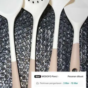 [ COD ] MODOFO Spatula Silikon Tahan Panas Set 4 Spatula Silikon Spatula Anti Lengket Tahan Panas  ins Alat Dapur Aesthetic