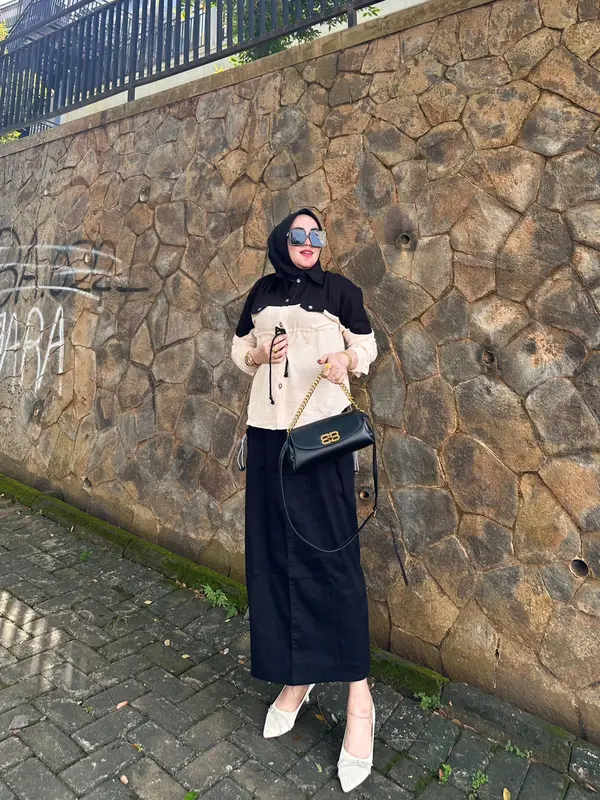 Kimmy Black OneSet Cargo - Setelan Wanita Fit Twill Karet Tangan Panjang 6