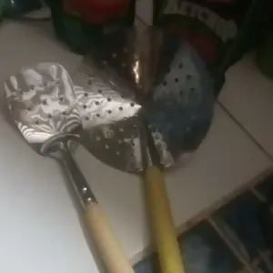 3SET SEROK PENGGORENGAN KECIL/PENIRIS SEROK BAWANG/IRUS SAYUR SEDANG GAGANG KAYU/CENTONG SAYUR/SUTIL KECIL/SPATULA KECIL PEGANGAN KAYU/SEROK/IRUS/SUTIL/SPATULA/SODET MURAH Kitchenware