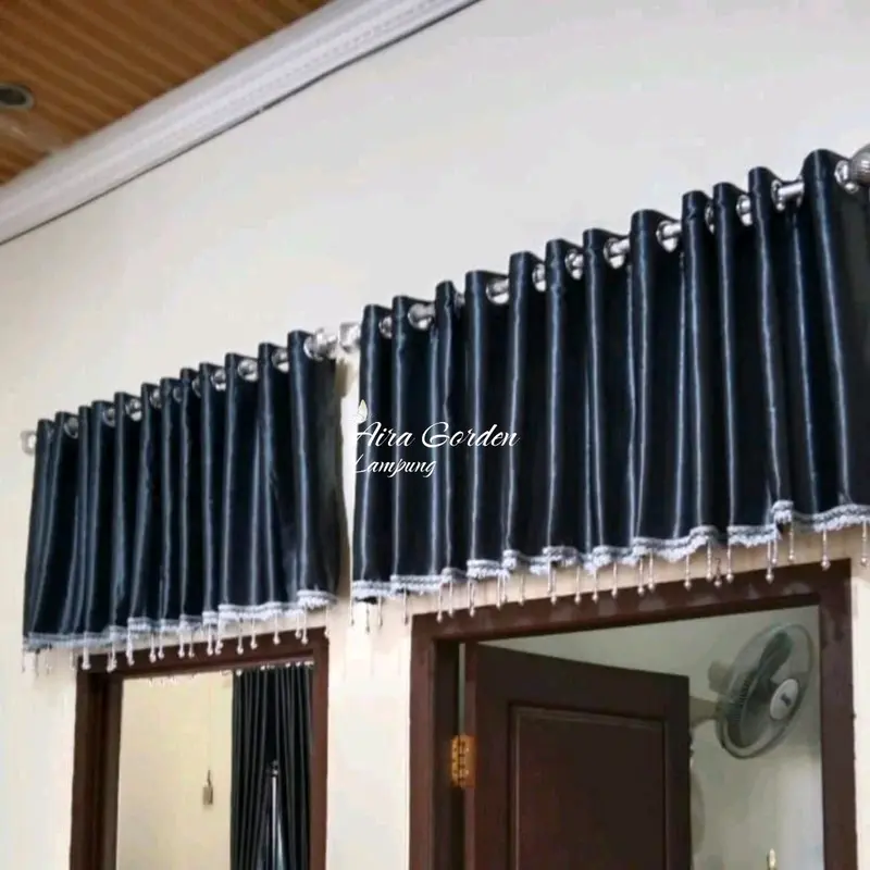 Poni Gelombang POLOS Dengan Renda 1