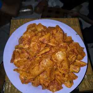 Moring Risgiani Kriuk khas garut / cimol kering /moring pedas / kripik moring kriuk Food Camilan Makanan