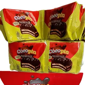 Cocopin Cokelat Krim 1 Pack (20 pcs) Biskuit dengan Krim Rasa Vanila dan Lapisan Cokelat Lembut Cocopin Cocok untuk Camilan Sehari-hari