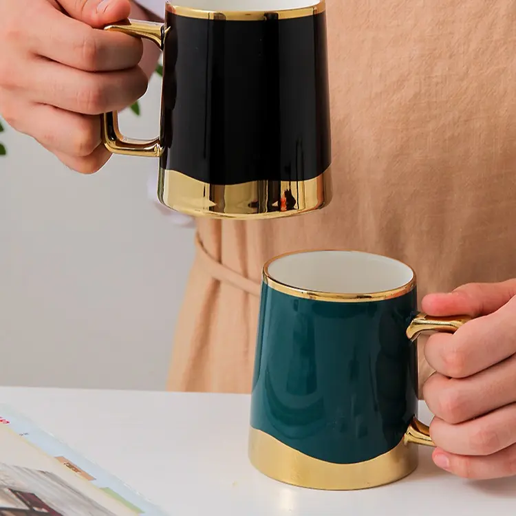ASHOME Gelas Minum Set Keramik List Gold Dengan Tutup Gelas Emas & Sendok Gold / Ceramic Mug Set With Cup Lid Gold Elegant / Gelas Keramik Mewah / Gelas Minum Keramik / Gelas Gold / Gelas Set Keramik Mewah Elegan 8