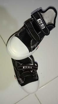 Product Review of Sepatu sekolah anak TK dan SD model prekat Round Toe Fashion from a**2 1