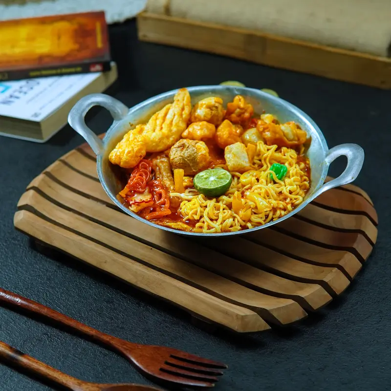 Nangkring Seblak Instan Pedas Gurih Kuah Authentic Original Kuah Nangkring Viral Bawang Food Mie Sambal Asin Spicy 4