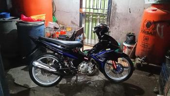 Product Review of STIKER STRIPING RC EDITION 135 /JUPITER MX 135 / EXCITER LC 135 / STOCK DECAL STIKER VARIASI 2010 - 2015 motorcycle from A**N 0
