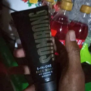 SOMBONG 5-in-1 Face Wash With Coffee & Ginseng 100ml Sabun Muka Pria Membersihkan Mencerahkan Wajah Niacinemide Panax Ginseng Caffeine Menthol Allantoin