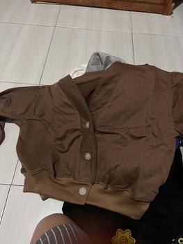Product Review of KAREN CROPE BUTTON SWEATER -SWEATER CROP TOP WANITA KOREAN STYLE TERBARU Atasan Lembut Oversize Fleece Tebal from T**L 0