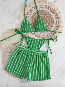 Nuevo conjunto de bikini de tres piezas con tanga y malla, traje de baño halter con amarre atrás, traje de baño a rayas sexy y ajustado para todas las estaciones