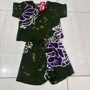 setelan Anak Bayi Muat dari umur 1-3 thn