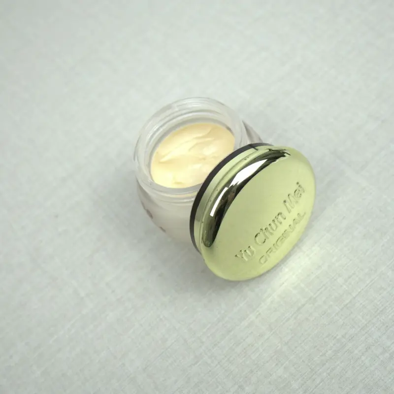 [BPOM ORIGINAL LOKAL] YU CHUN MEI CORDYCEPS Lightening Day Cream 30gr - Membantu Perawatan Wajah 2