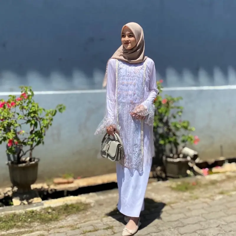 Bunga Outer/outer kondangan/kebaya kondangan murah /kebaya murah /outer brukat /outer korea 1