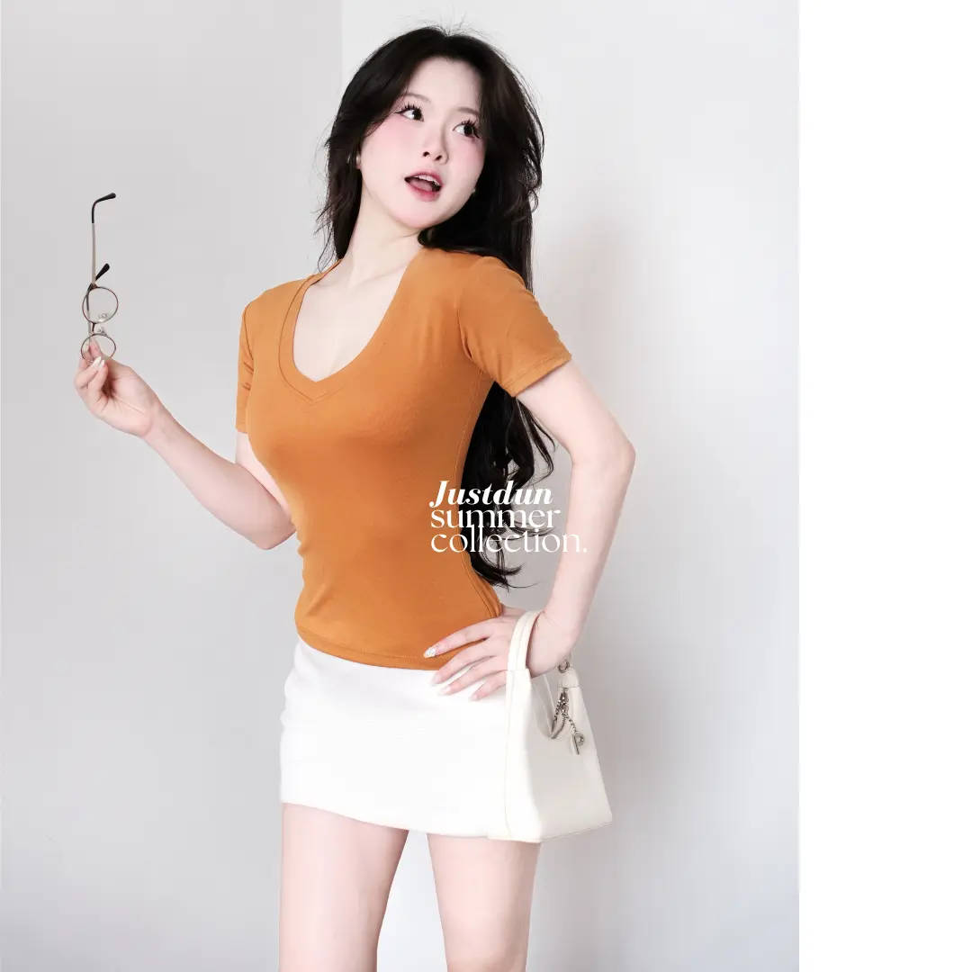 Áo Thun Nữ Basic Cổ Tim Trơn JUSTDUN A2 – Chất Cotton Lông Mịn Cao Cấp, Co Giãn 4 Chiều | BigBuy360 - bigbuy360.vn