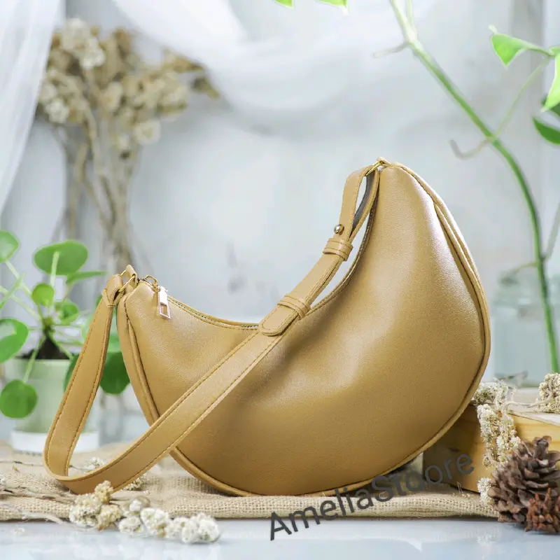 Amelia Shoulder Bag / Slingbag Wanita Kekinian Bisa Muat Banyak / Tas Selempang Bulan 2