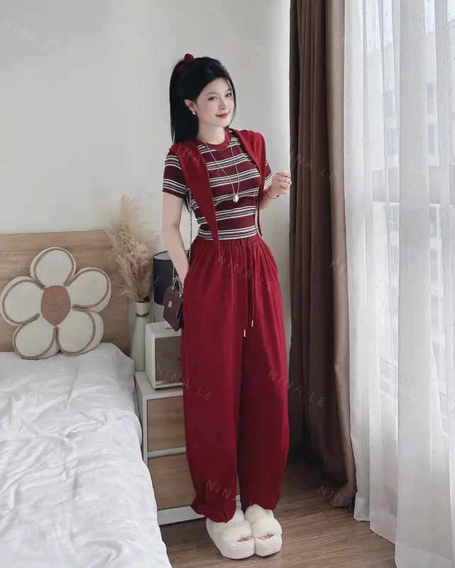 HL11 Set 3 Món Quần Boom Kaki QCCC Mix Áo Và Khăn Năng Động Tiểu Thư, Dễ Thương Cá Tính Form Tôn Dáng | BigBuy360 - bigbuy360.vn HL11 Set 3 Món Quần Boom Kaki QCCC Mix Áo Và Khăn Năng Động Tiểu Thư, Dễ Thương Cá Tính Form Tôn Dáng | BigBuy360 - bigbuy360.vn