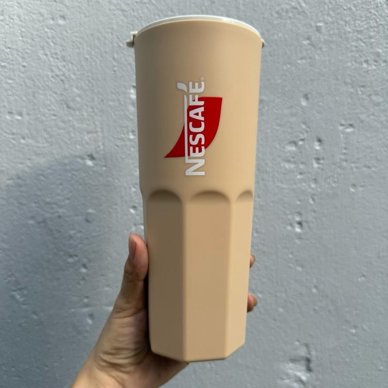 Ly nhựa có nắp 1L NESCAFE. Ly nhựa có nắp 1L hãng Inochi