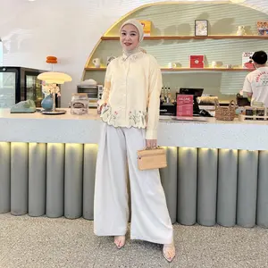 Kalsandfrey Tara Blouse Atasan Wanita Kekinian Premium Mewah Atasan Cantik Bahan Katun Salur Bordir Bunga Nyaman Dipakai