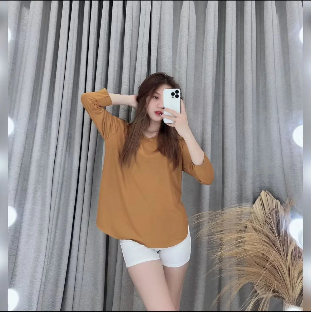 Kaos oversize lengan 7/8 / Kaos wanita jumbo / Kaos oversize slit Kaos oversize lengan 7/8 / Kaos wanita jumbo / Kaos oversize slit