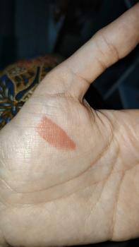 Product Review of Wardah Colorfit Velvet Lip Mousse Color Therapy - Mousse-like Soft Matte Finish with Blurry Effect from a** f**4 ** 3