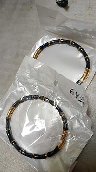 Product Review of Gelang Bangle Titanium Motif Bambu Keramik - Perhiasan Pengganti Emas - Perhiasan Wanita - Aksesoris Wanita from S**i N** 0