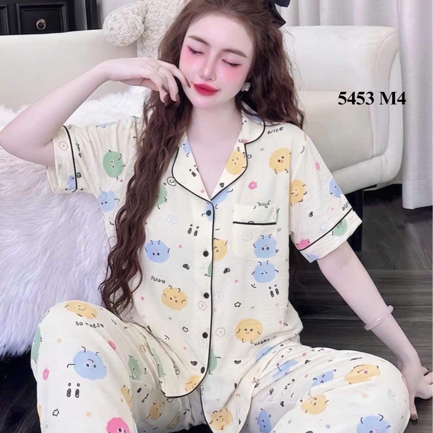 Màu 4