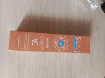 Product Review of Summer Waterproof Sunscreen Spray Brightening Refreshing Non-Greasy Sunscreen 50 Times Sunscreen Spray Skincare Facial Skin Repair from l**5 0
