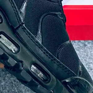 SEPATU SNEAKERS COWO/CEWE TN FULLBLACK 100% REAL PICT