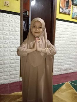 Product Review of Best Seller Gamis Abaya Jersey Lengan Kancing Anak Perempuan Usia 1-12 Tahun Bahan Jersey Lembut Premium / Gamis Lebaran Polos Free Hijab Mat Jersey premium from S**i I**r 0