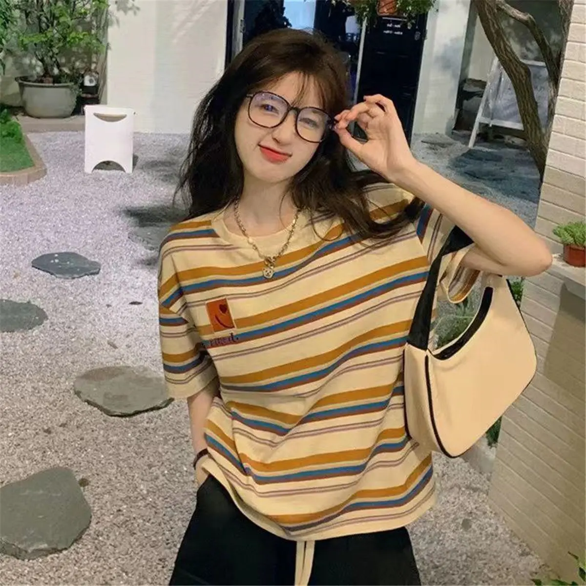 Áo Thun Sọc Cổ Điển Phong Cách Hàn Quốc, ootd Hàng Mới Về Mùa Hè, Dành Cho Nữ, Độc Đáo Ins, Dáng Rộng Vừa Vặn, Ngắn Tay, Vai Dương, Áo Cánh Cổ Tròn, Thời Trang Women Top Voan woman clothing Voi