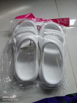Product Review of Cososisi Sandal Pria Baru Sandal Pasangan Pantai Selebriti Sol Tebal ukuran: 30-44 from g** d** 0