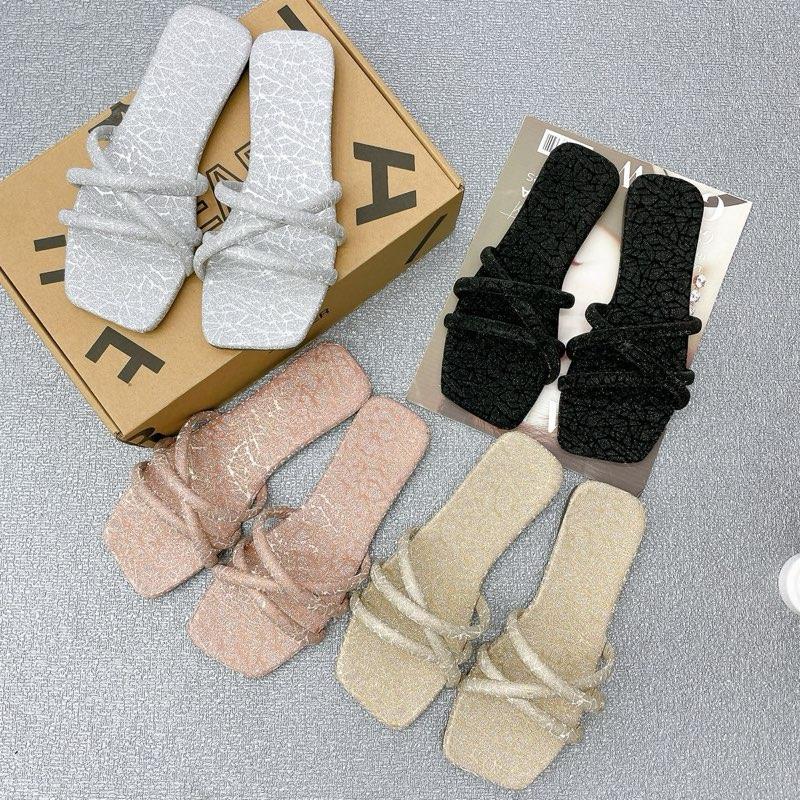 2 ĐÔI 100 K San San Dép DĐTY Dây Kẹp xỏ ngón dép nữ du lịch chất Da Lấp Lánh