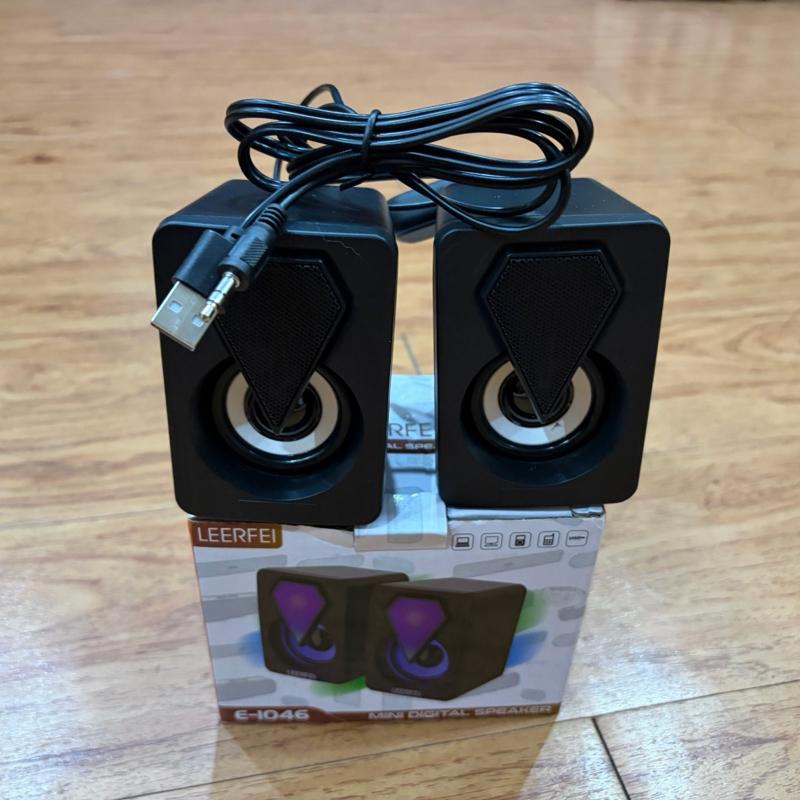 Loa mini 2.0 Màu đen, LED 7 màu tích hợp cổng USB +3.5