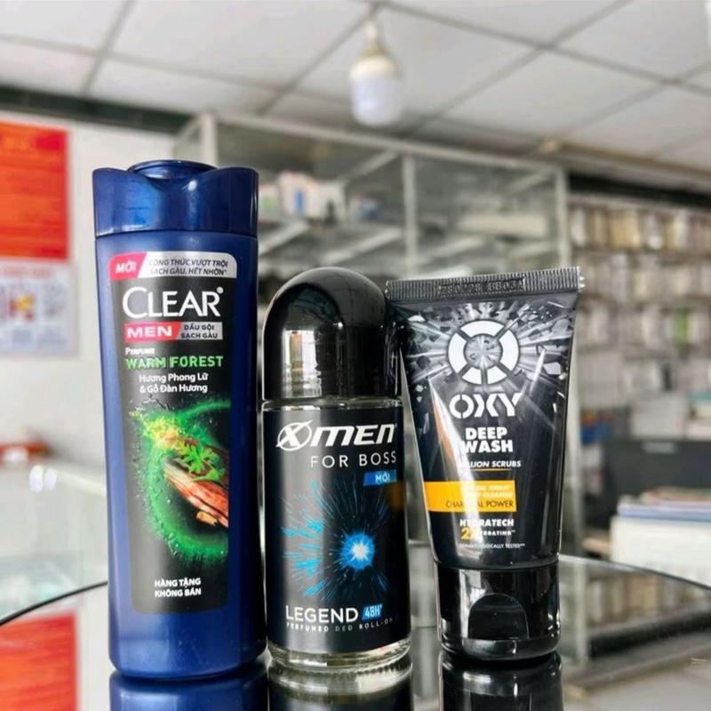 Combo 3 món gồm 1 lăn khử mùi Xmen 40ml + 1 dầu gội Clearmen 70g + 1 Sữa rửa mặt Oxy 25g