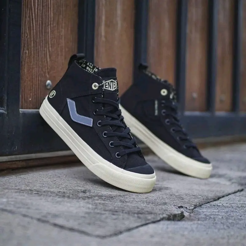 Termurah!!!!!Promo Sepatu Ventela Evil All Is Well High / Boot Sneaker Kasual Shoes Model Terbaru Dengan Bahan Canvas Kualitas Premium Pria Wanita Black Casual ventela evil x papa gading marten