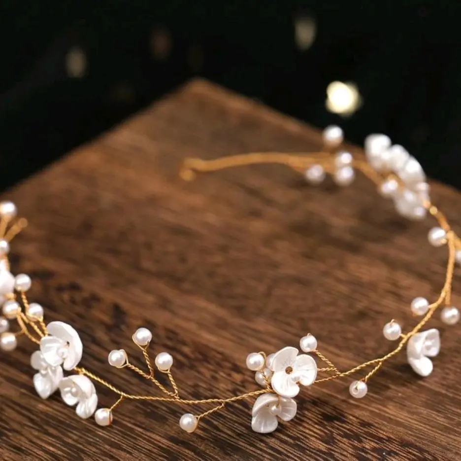 Headpiece tiara mahkota aksen bunga kecil TRA15BG