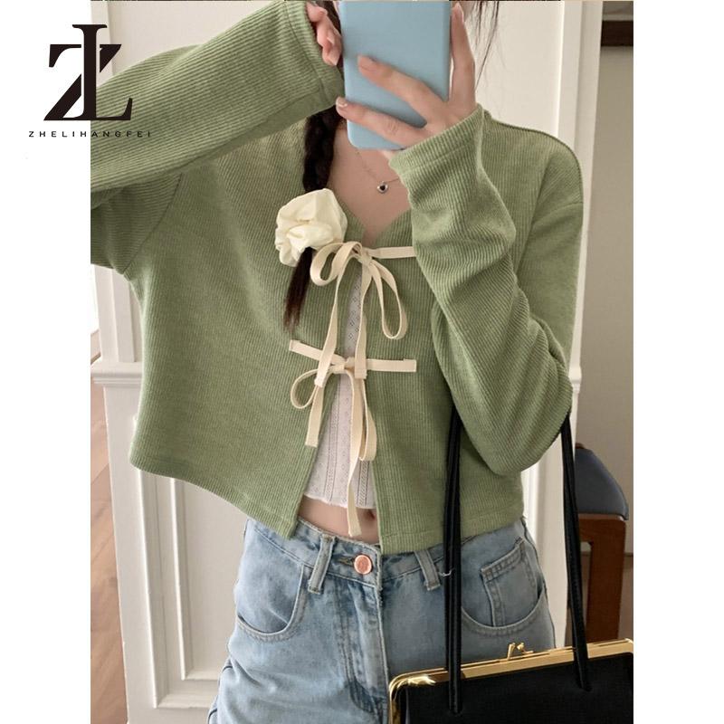 Áo cardigan Dệt Kim Tay Dài Cổ Chữ v Cột Dây Dáng Ôm Màu Xanh Lá Nhạt Dễ Phối Đồ Phong Cách Ấn Độ Ngọt Ngào Cho Nữ