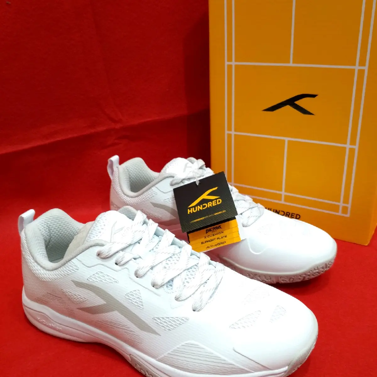sepatu badminton hundred beast pro original