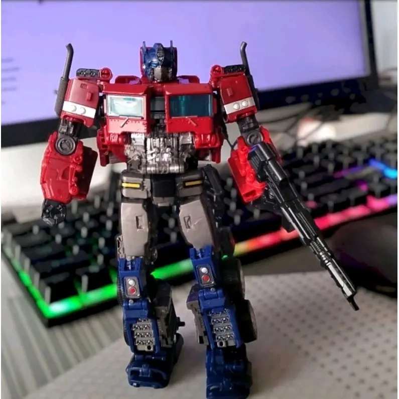 MAINAN ROBOT TRANSFORMER OPTIMUS PRIME COMMANDER/ MAINAN ANAK ROBOT TRANSFORMER 2